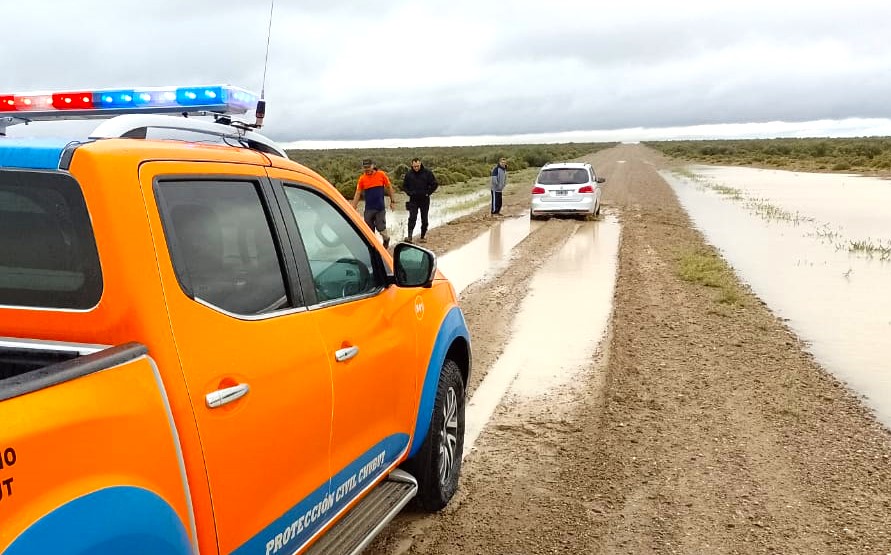 “Verano Seguro”: se desarrollaron operativos por las fiestas de fin de año y se rescataron dos personas varadas en cercanías de Garayalde