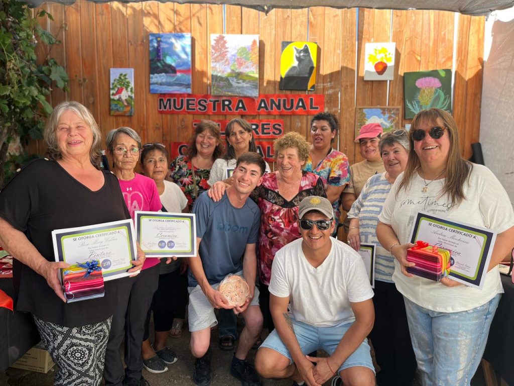 28 de Julio: más de 500 personas disfrutaron de la Feria de Productores y Artesanos