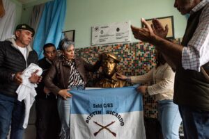 Cultura acompañó en Tecka un nuevo homenaje al héroe de Malvinas Ricardo Andrés Austin