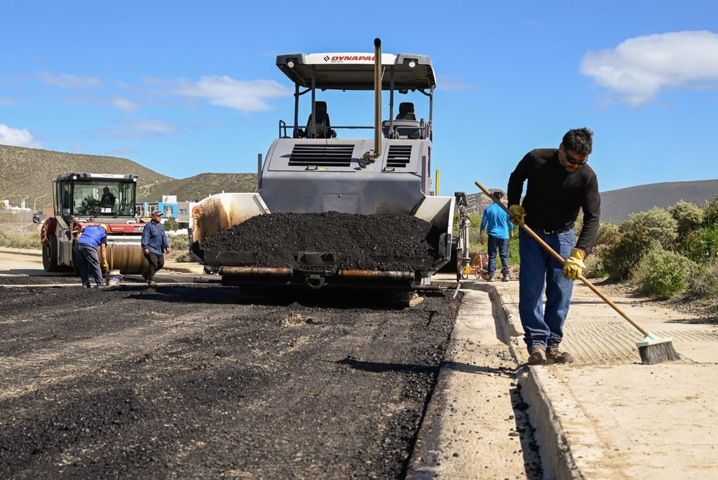 Plan Galina: Provincia avanza con la pavimentación de 77 cuadras en Rada Tilly