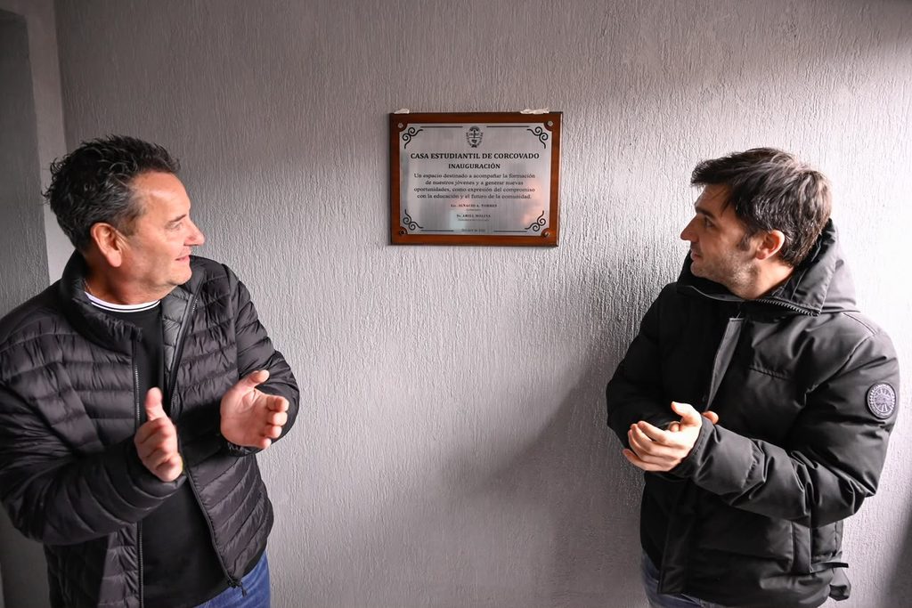 Torres, Molina y Taccetta inauguraron la Casa Estudiantil de Corcovado en Esquel “Los jóvenes van a tener las mismas oportunidades de desarrollarse”
