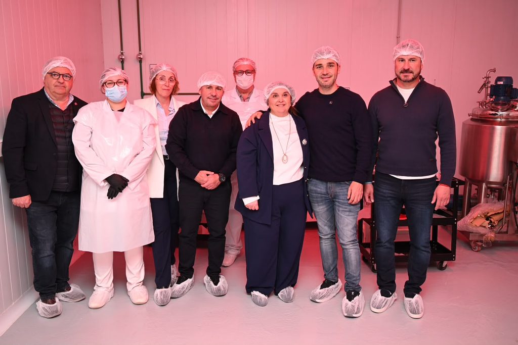 Torres inauguró la ampliación de una empresa biotecnológica de Puerto Madryn que exporta productos elaborados en Chubut a mercados internacionales 1 Torres inauguró la ampliación de una empresa biotecnológica de Puerto Madryn que exporta productos elaborados en Chubut a mercados internacionales