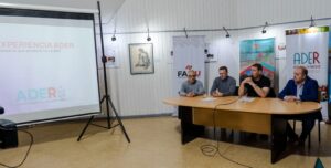 La Experiencia ADER acerca a estudiantes y vecinos el trabajo de la Agencia Productiva (video) 1 La Experiencia ADER acerca a estudiantes y vecinos el trabajo de la Agencia Productiva (video)