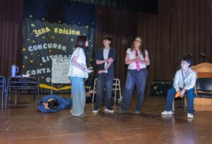 El certámen literario "Contala como quieras" distinguió a estudiantes tras evaluar 175 producciones