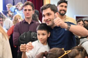 Torres acompañó los 40 años de Fundación Crecer y anunció la construcción de un SUM para ampliar sus espacios de atención e inclusión