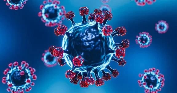 Alertan por el aumento de casos de sífilis y piden reforzar la prevención  La infectóloga Silvia Durand (M.P. 2157), del Hospital de Trelew, advirtió sobre el fuerte crecimiento de casos de sífilis, que en los últimos años se quintuplicaron, especialmente entre jóvenes de 18 a 40 años. Explicó que el aumento está relacionado principalmente con el no uso del preservativo y la menor percepción de riesgo sobre el HIV.  Durand señaló que se necesitan campañas constantes de información y una mayor disponibilidad de preservativos en hospitales, consultorios y espacios públicos. Recordó que la sífilis muchas veces no presenta síntomas visibles, por lo que muchas personas no consultan y continúan contagiando.  La médica informó que el testeo es gratuito, no requiere orden y puede realizarse en el hospital, donde también se ofrecen test rápidos para sífilis y HIV, con resultados en 15 minutos.
“Lo esencial es testearse y usar preservativo: es la herramienta más efectiva para prevenir ITS”, afirmó.